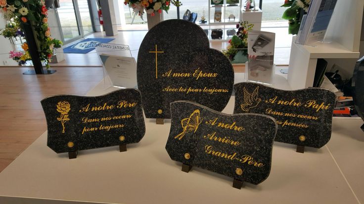 Image des plaques funéraires